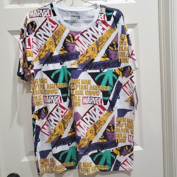 Marvel Avengers Men's All over Print AOP Tee T-Shirt Size L NWT Multi Color New - Picture 1 of 5